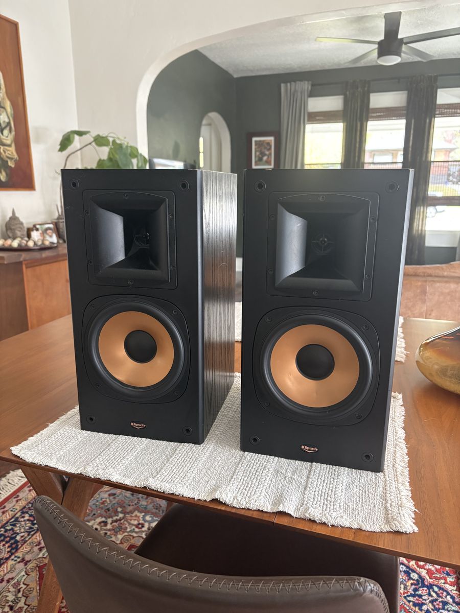 Klipsch Bookshelf Speaker Set Made In USA