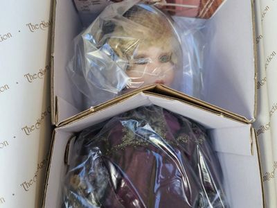 The Hamilton Collection "Mallory" Doll