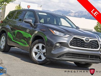 2022 Toyota Highlander LE