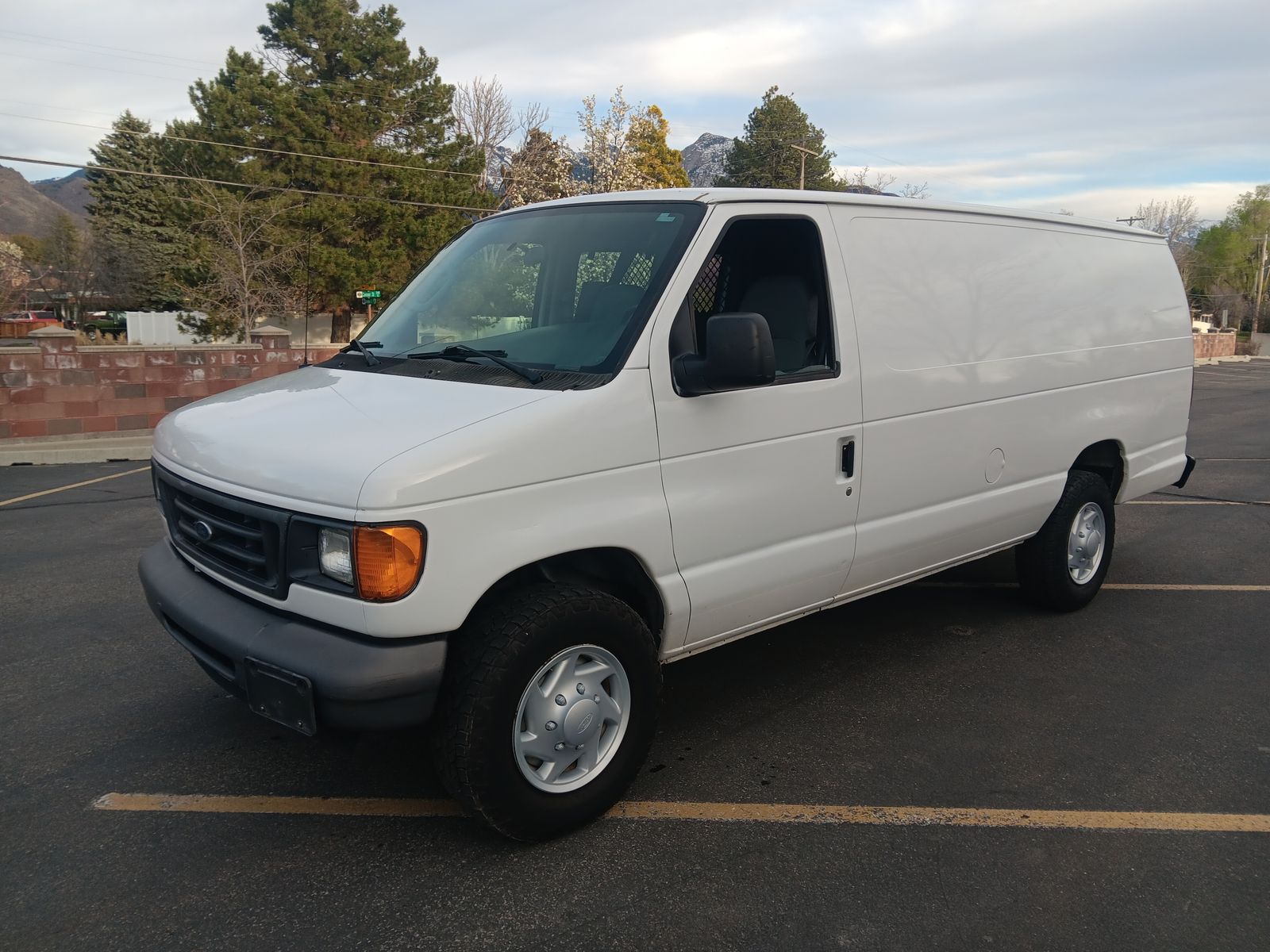 2006 FORD E E-350 SD