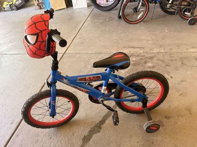 Spider-Man 16” Kids Bike with Training Wheel