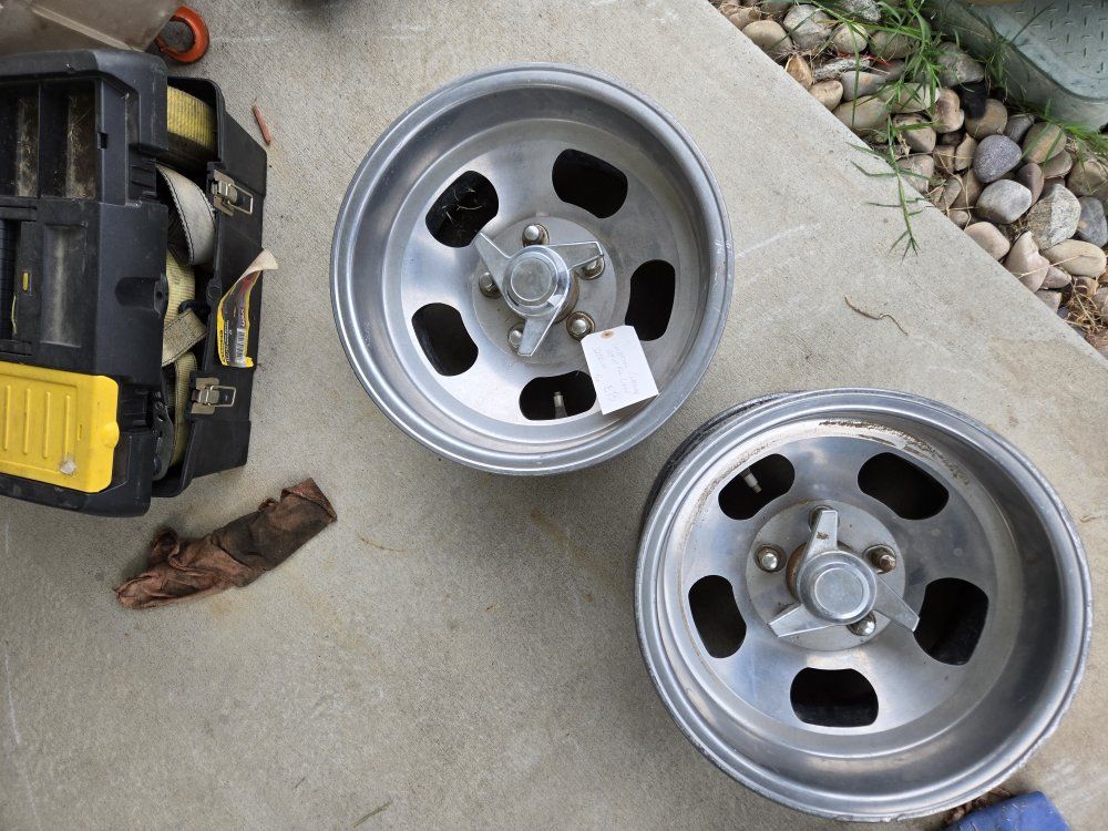 Pair of slotted mags.