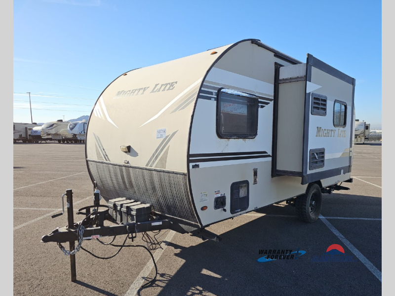 Used 2018 Pacific Coachworks Mighty Lite 17RB