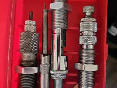 270 weatherby reloading dies