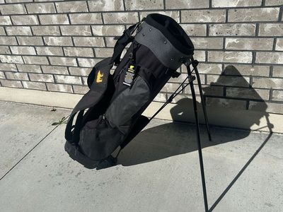 Golden Bear Golf Bag Like New