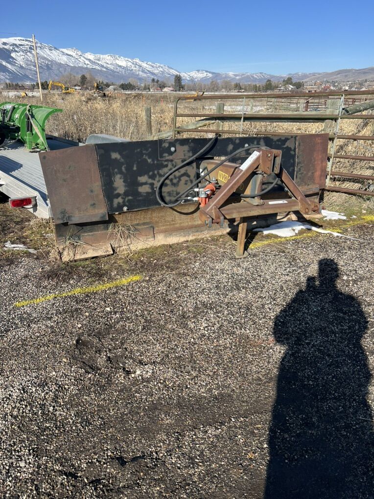 Three Point Scraper Blade