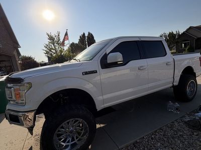 White Ford F-150 Xlt