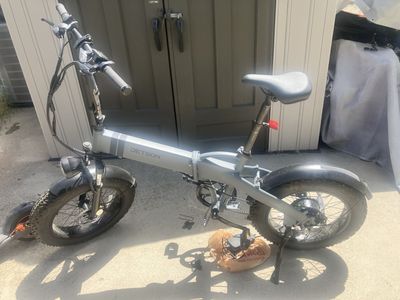 JETSON Folding Electric Bike Fat Tire 7-Speed 1.7 KM