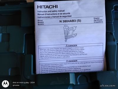 Hitachi N 3804AB3 (S) Pneumatic Stapler - Finish Stapler with Case and Manual