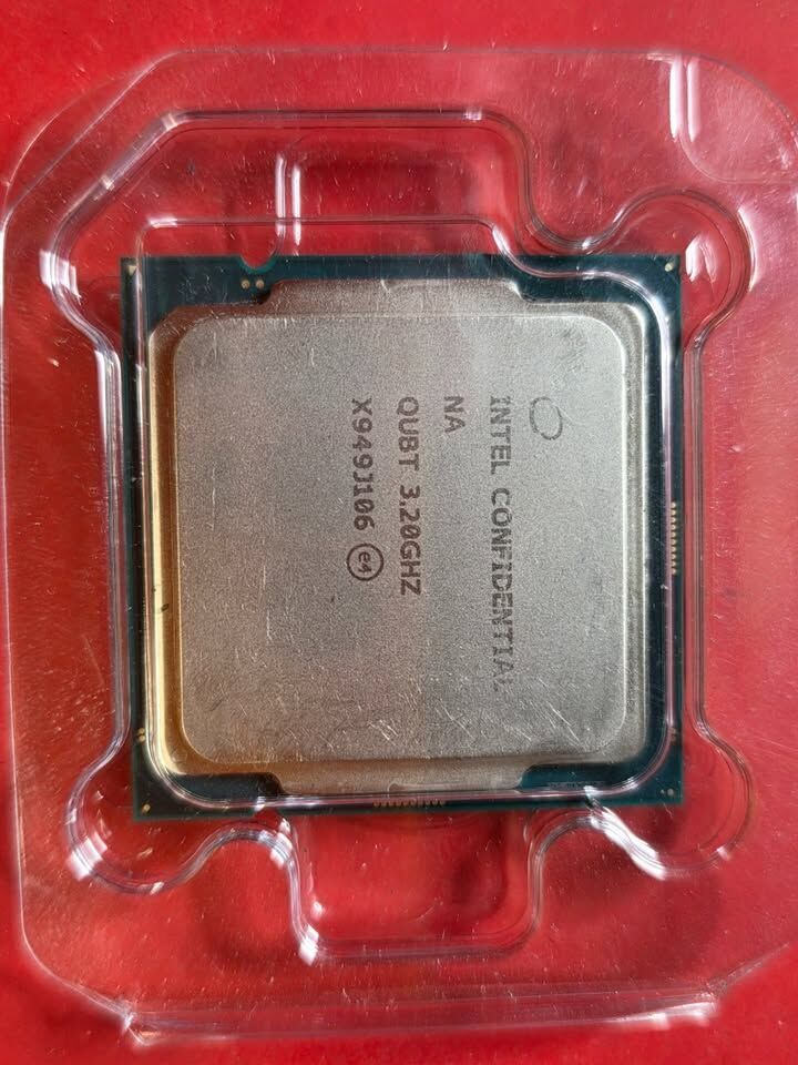 Intel CONFIDENTIAL Xeon W-1290 ES QUBT 10-Core 20-Thread LGA1200 CPU