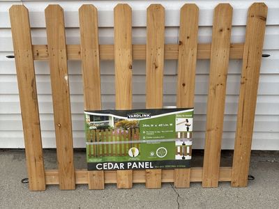 YARDLINK No-Dig Cedar Fence Panel 34in H x 45.5in W - Easy Install, No Concrete Needed