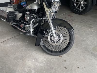 Harley Davidson electa glide bagger