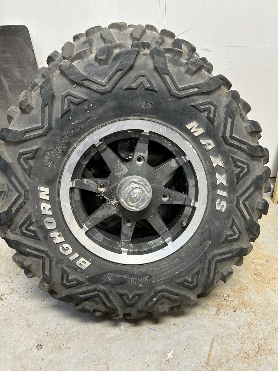 Utv tires