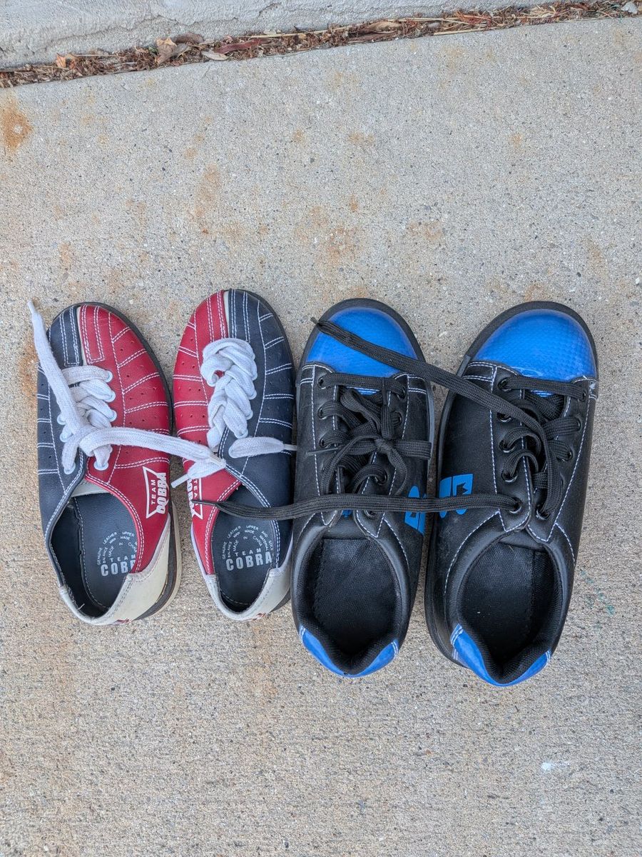 kids bowling shoes