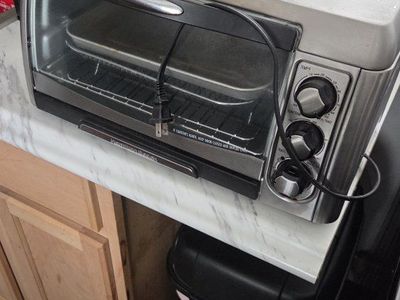 Hamilton Beach Toaster Oven