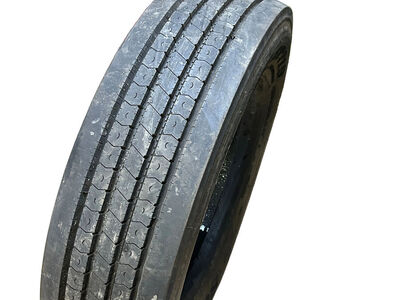 NOS SUMITOMO ST719 BSW 245 70 19.5 133/131N 14PLY COMMERCIAL TIRE 5533485