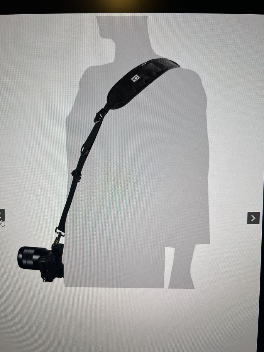 Used Balck Rapid Camera Strap