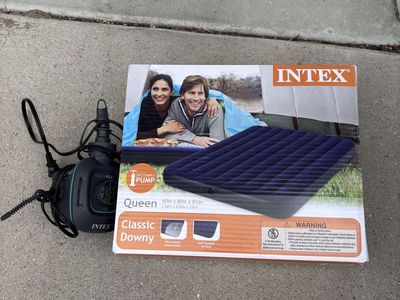 NIB Queen Air Mattress With Pump