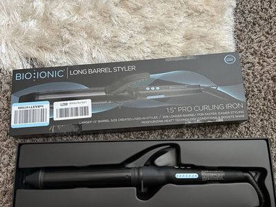 Bioionic 1.5” long barrel curling iron