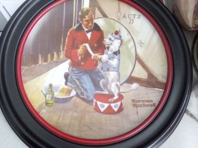 Norman Rockwell's "While the Audience Waits" 1981 framed decorative plate