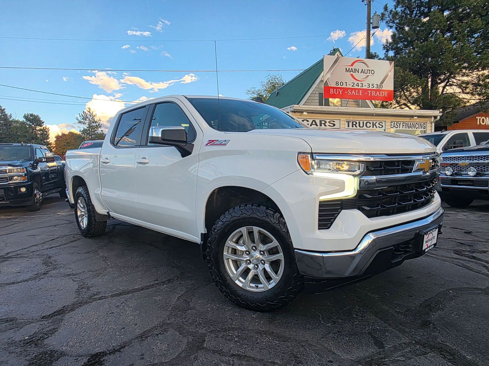 2023 Chevrolet Silverado 1500 LT