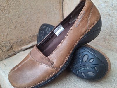 Nice Womens Merrell Brown Leather Slip-Ons Sz-7