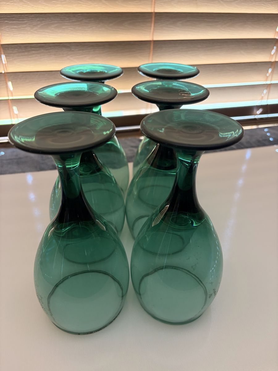 Vintage Green Glass Stemmed Goblets / Wine Glasses - Set of 6