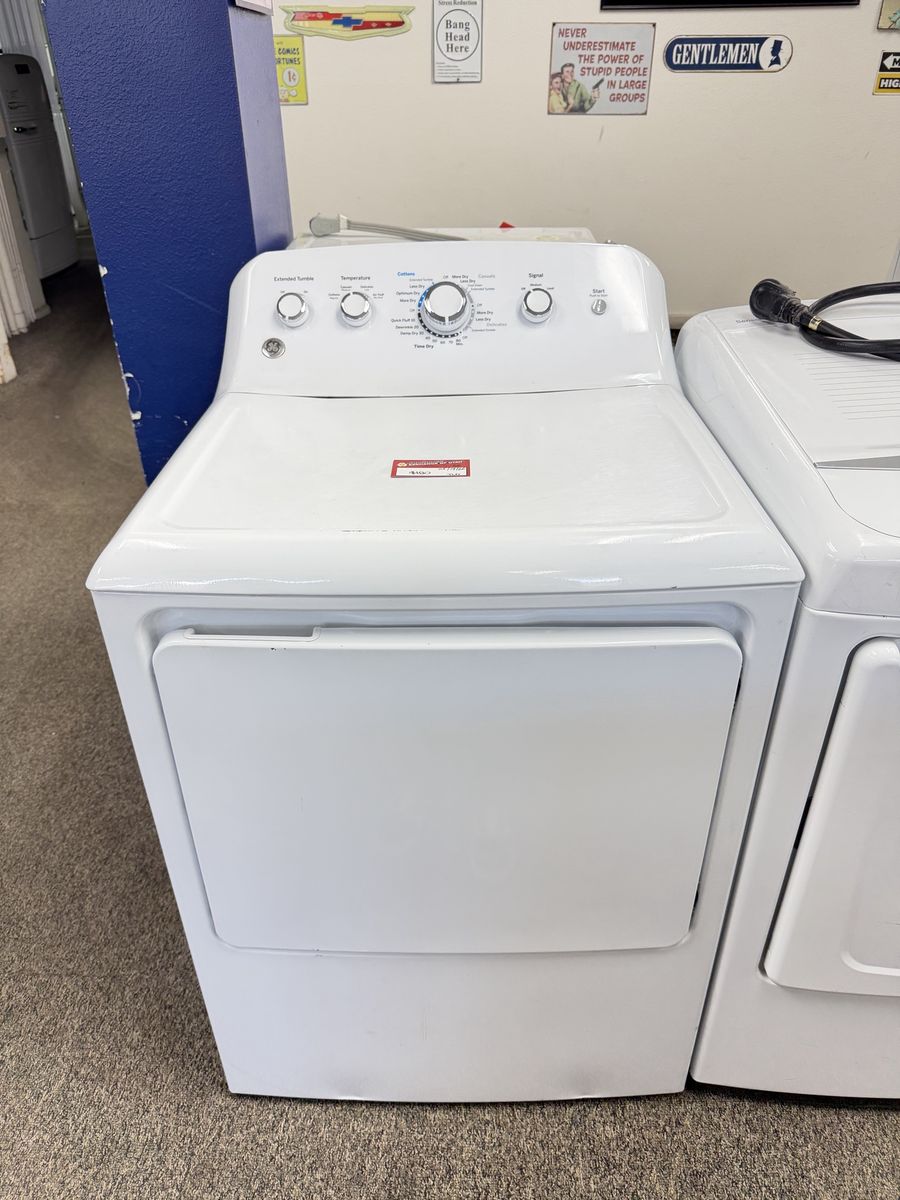 GREAT CONDITION GE ELECTRIC DRYER W-WARRANTY!