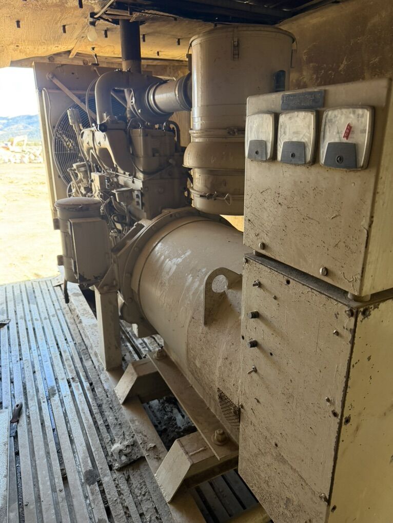 250 KW Cummins Genset