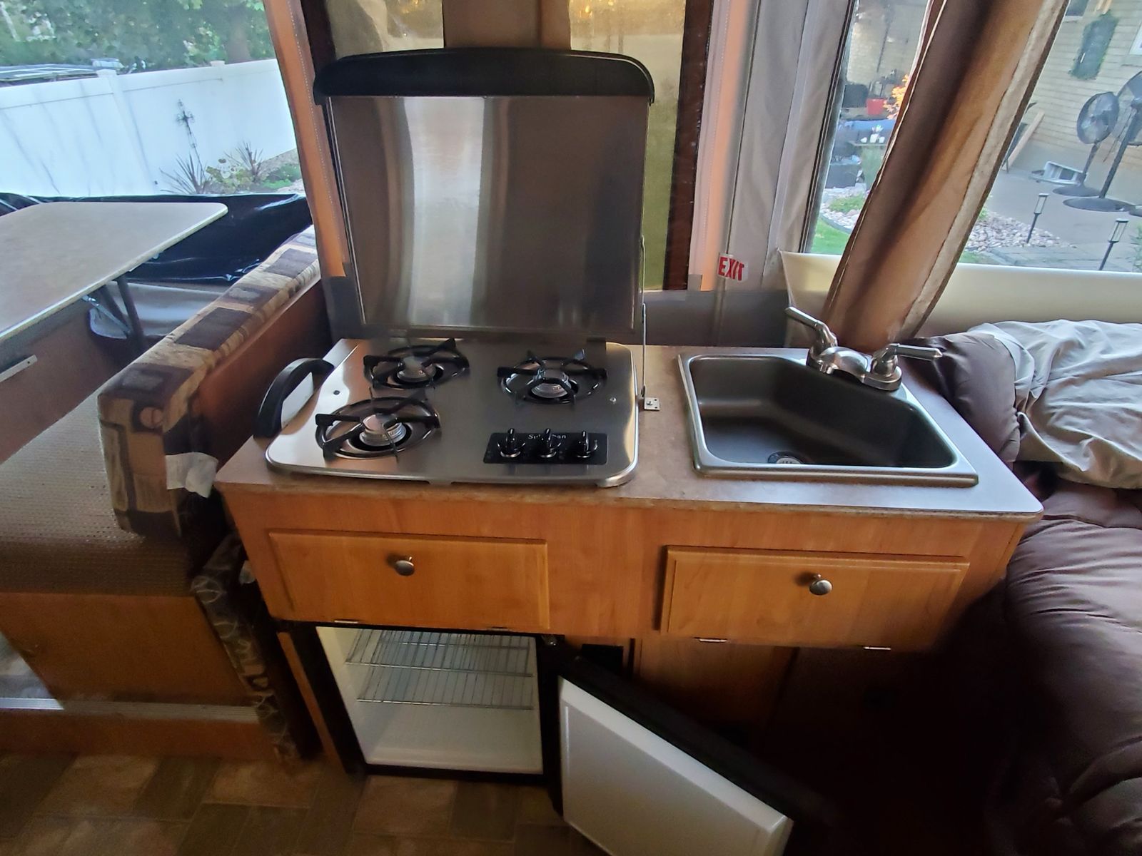 Main image 5
