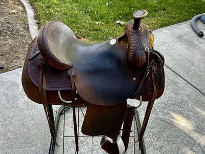 Showman 16" Roper Western Saddle $750 OBO