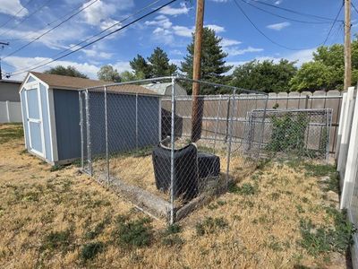 10' x 10' Chain Link Dog Kennel Run - Outdoor Pet Enclosure