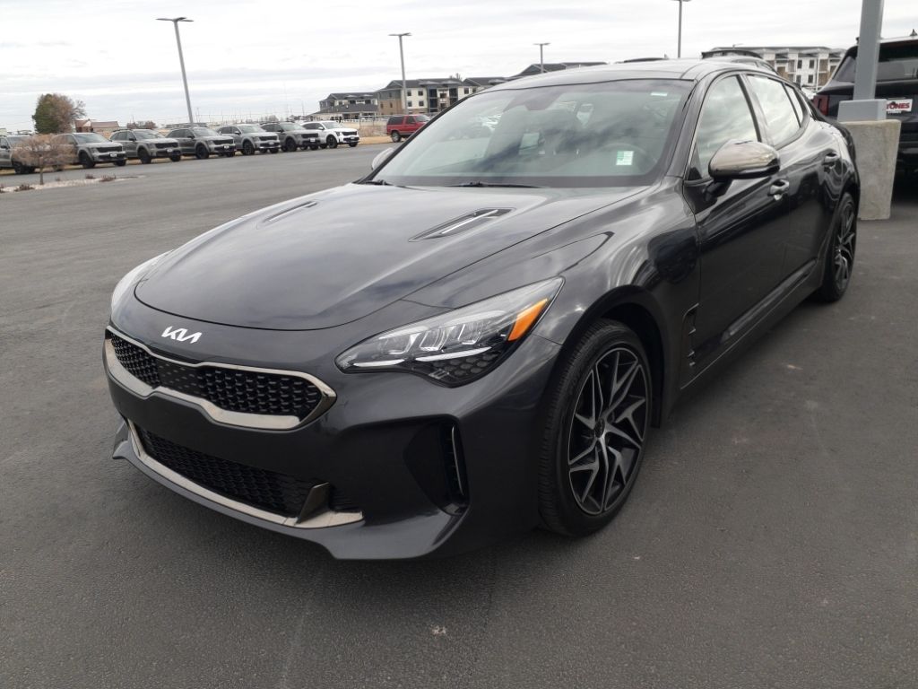 2023 Kia Stinger GT-Line