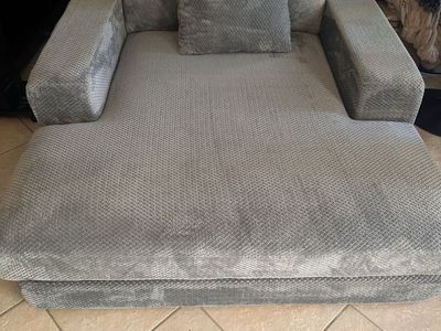 Cozy oversized chaise