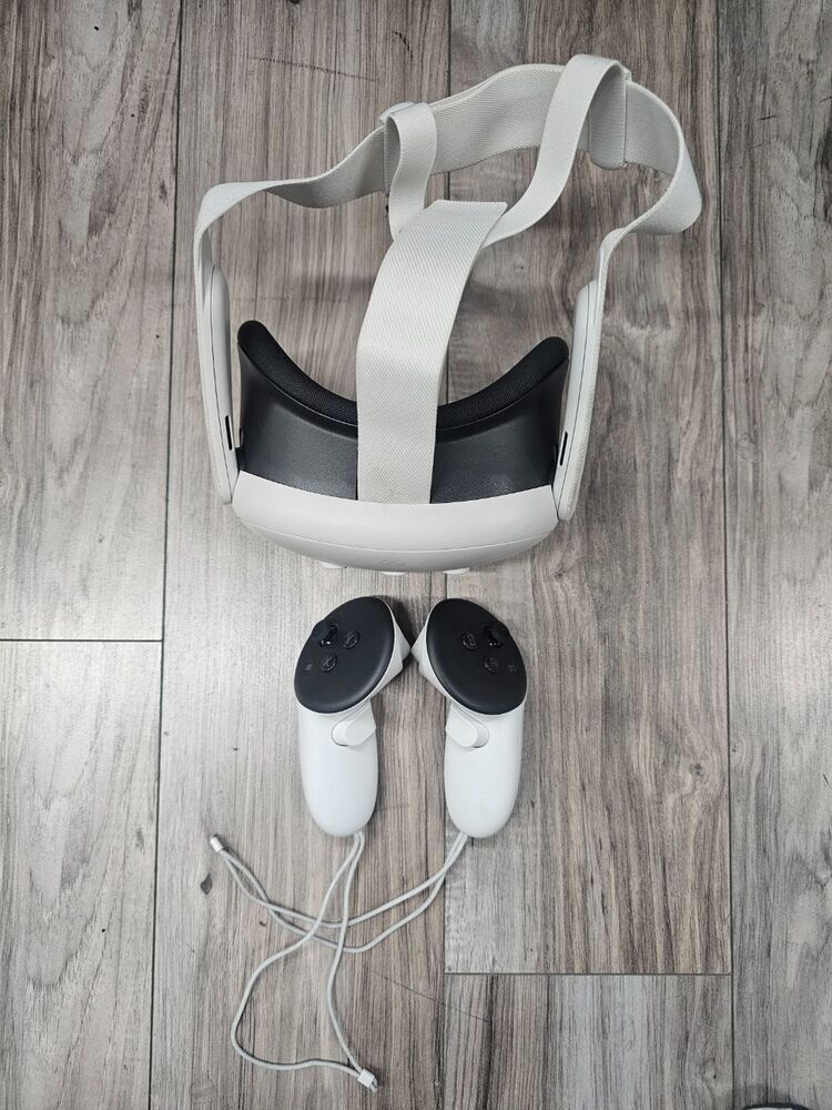 META QUEST 3 VIRTUAL REALITY HEADSET