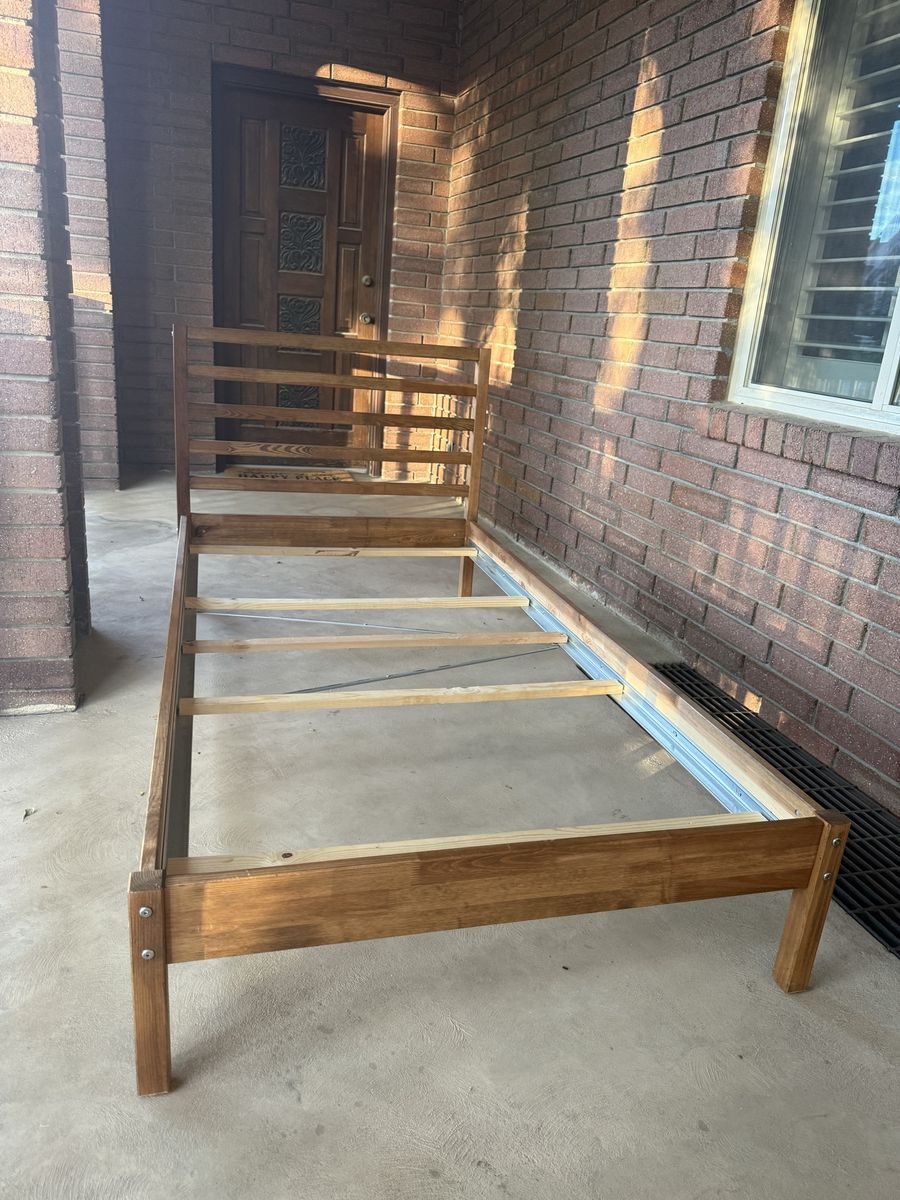 Twin bed frame 