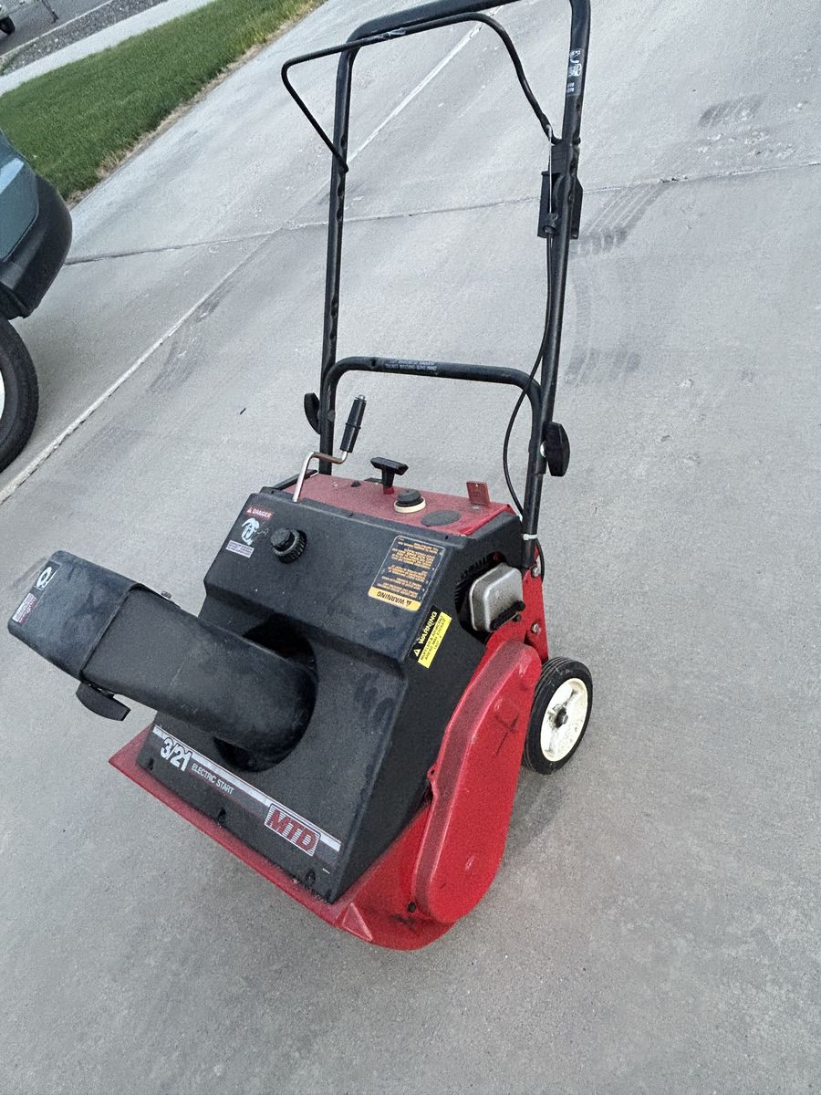 Snow blower that needs TLC to work