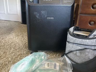 3B Medical Stratus 5 Oxygen Concentrator with Accessories, portable oxygen concentrator, cannulas