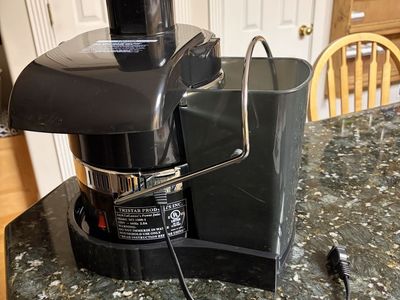 Brand New Jack LaLanne Power Juicer M-T 1000