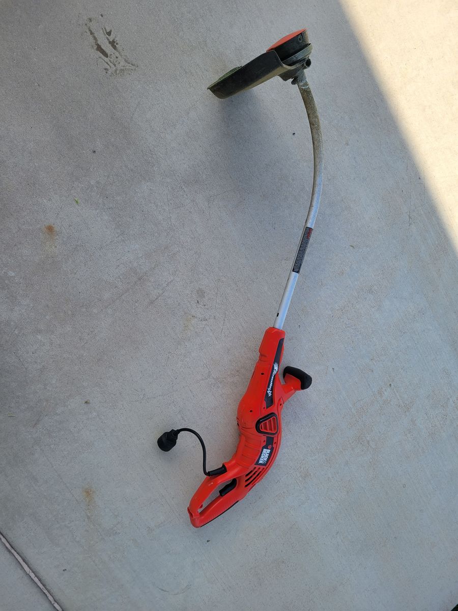 Black & Decker Grass Hog XP weed eater
