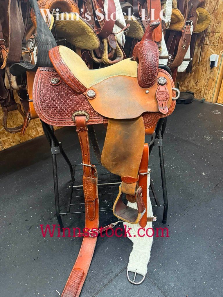 14" - Lazy L by Larry Coats - Barrel saddle 