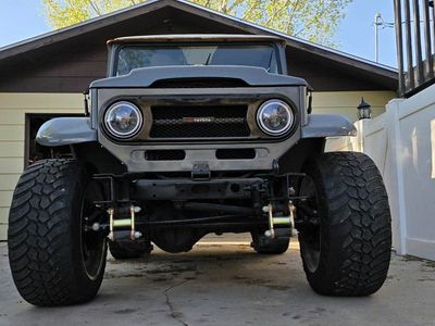 1976 FJ40 Toyota Land Cruiser