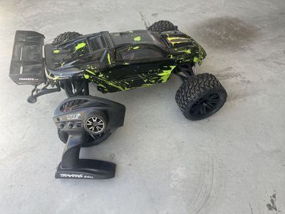 1/10 traxxas E Revo 6s ( 1.0 Version)