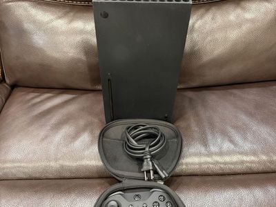 Xbox with elite controller