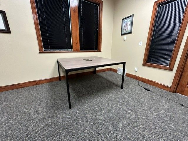 Main image 4