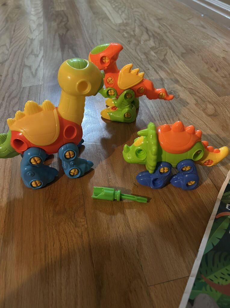 3 Take A Part Dinosaurs