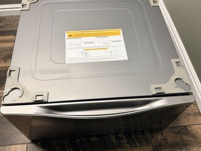 LG WDP4V Washer/Dryer Pedestal Graphite Steel