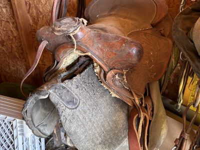Leather Horse Saddles