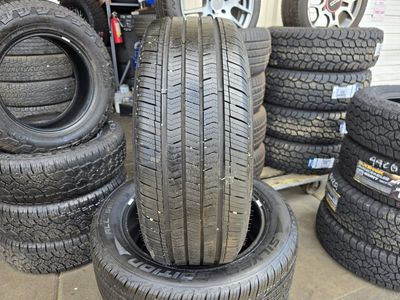 SET 215/55R17ARIZONIAN SILVER EDITION ALL SEASON