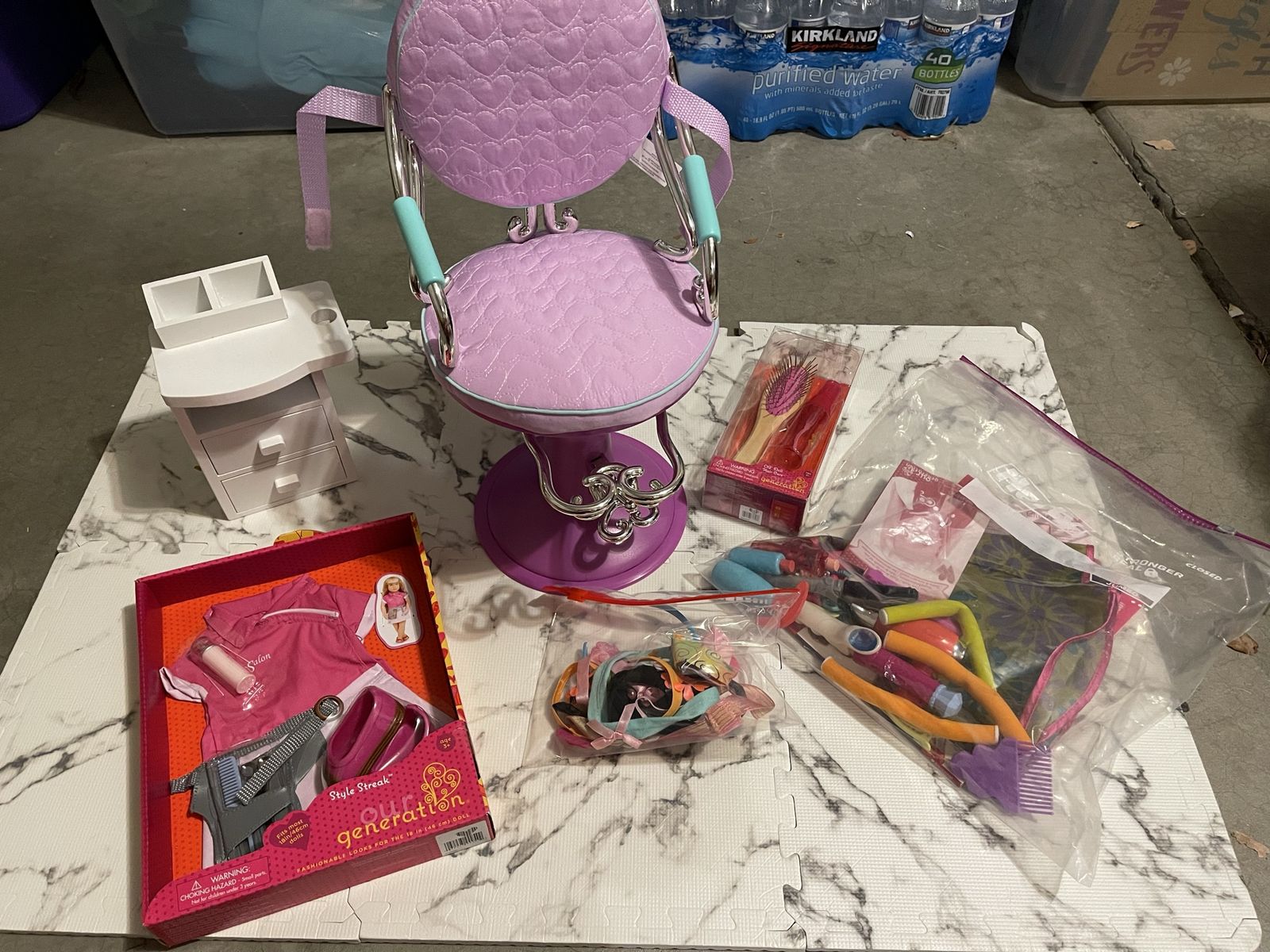 Multiple Sets!! Our Generation Salon Chair & lots of Accessories for 18" Dolls, Hairdresser outfit (new), spa set & more!